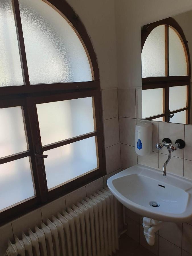 Hotel Decin Na Skrivance Екстериор снимка