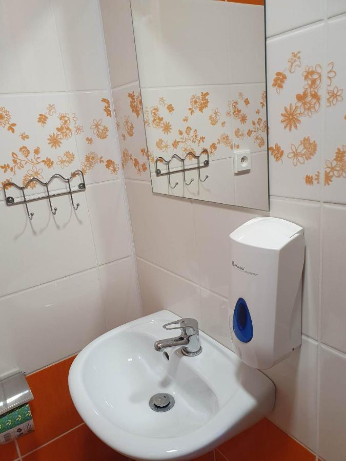 Hotel Decin Na Skrivance Екстериор снимка